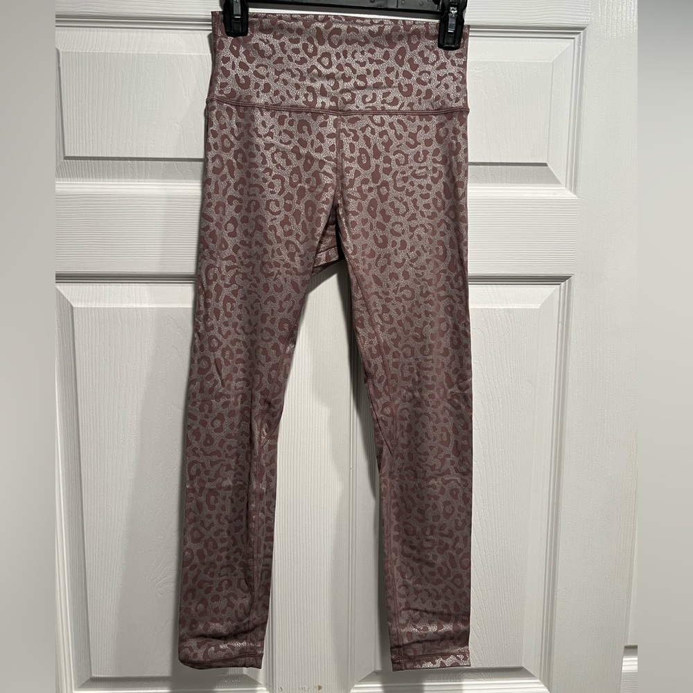 Zyia Lilac Leopard Supreme Hi rise Leggings Size 6-8
